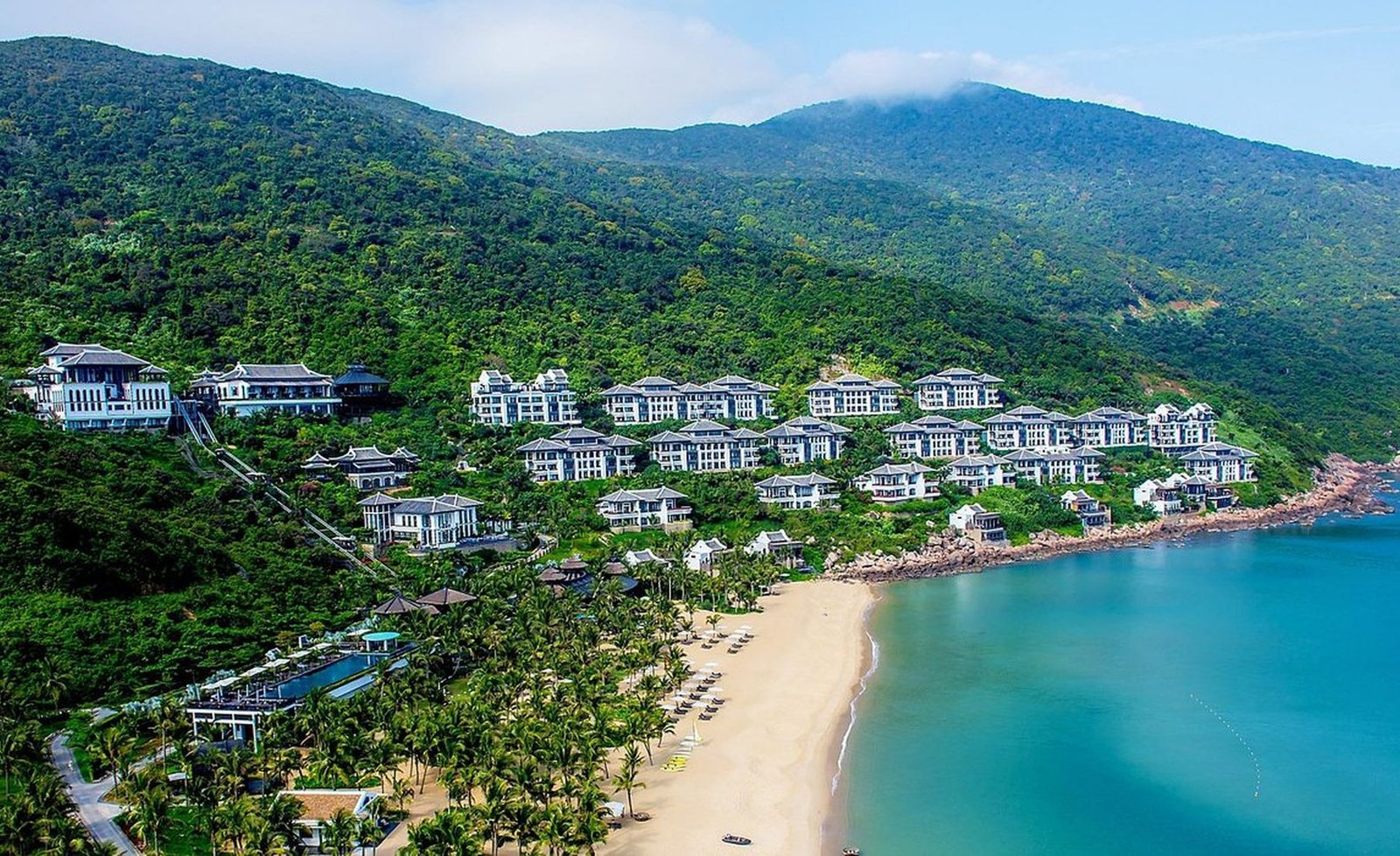 Iconic luxury resort on Son Tra Peninsula